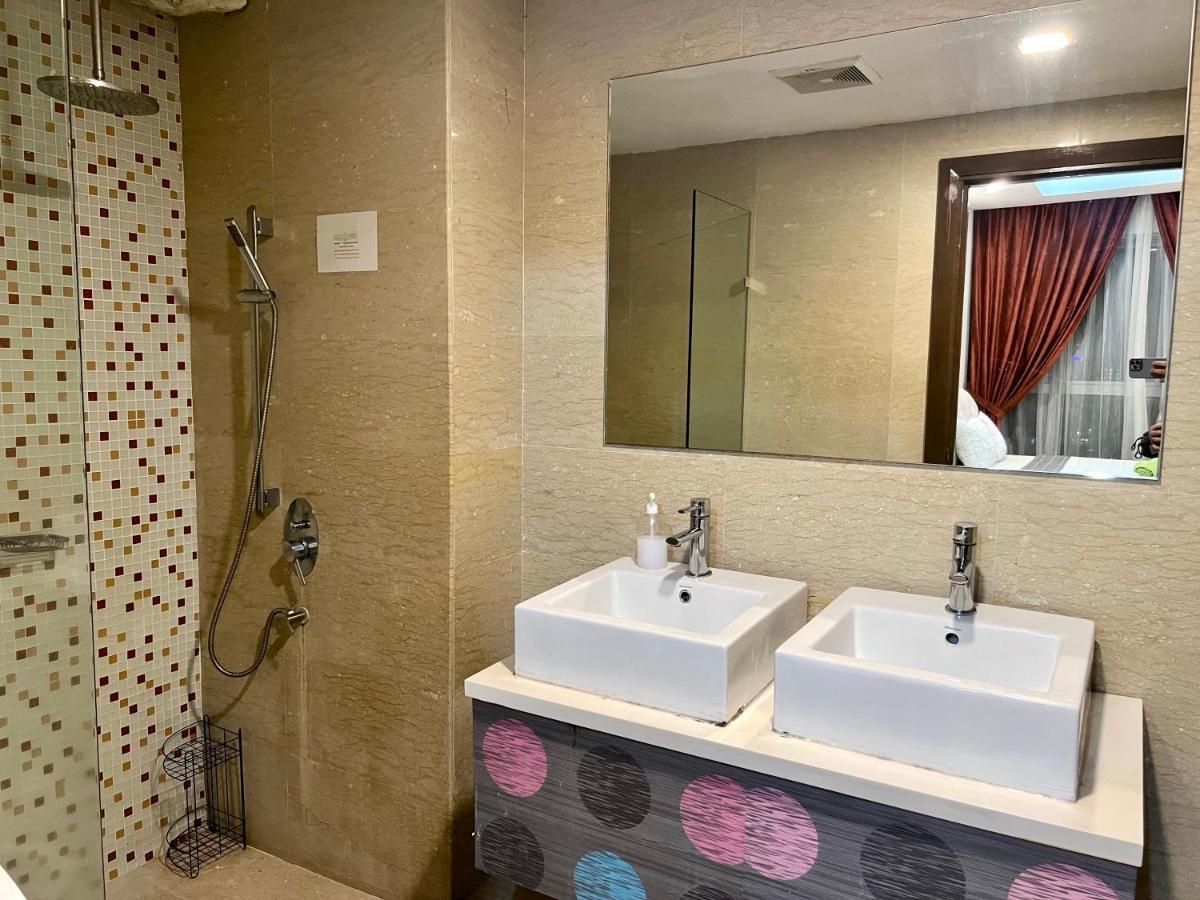 Regalia Service By Fortune Apartemen *