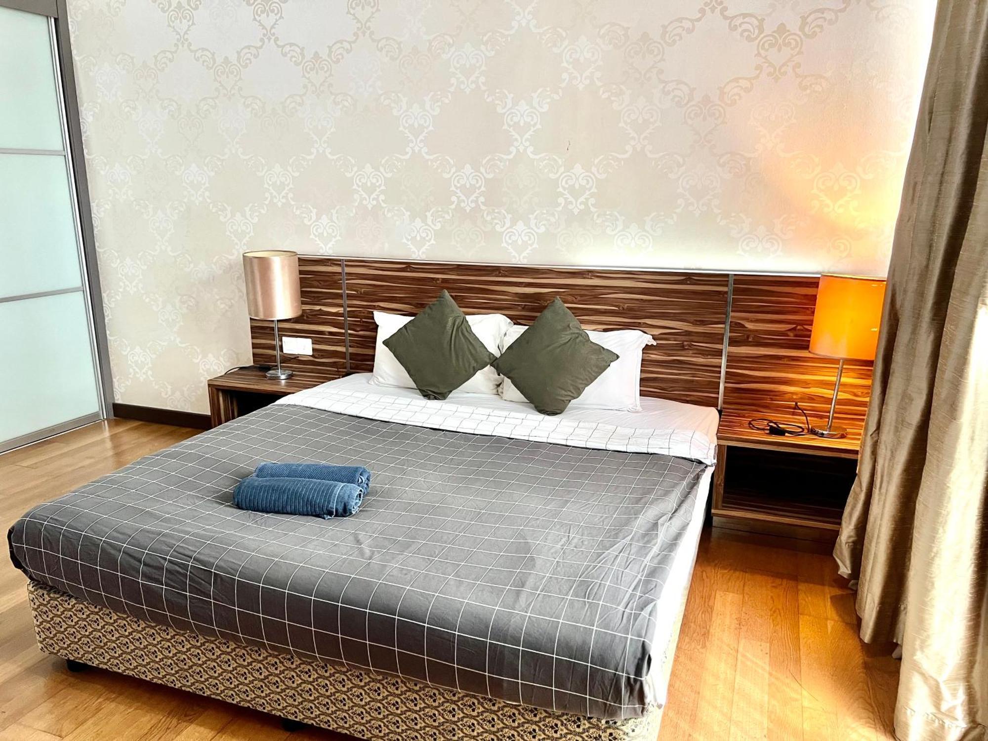 Regalia Service By Fortune Apartemen *